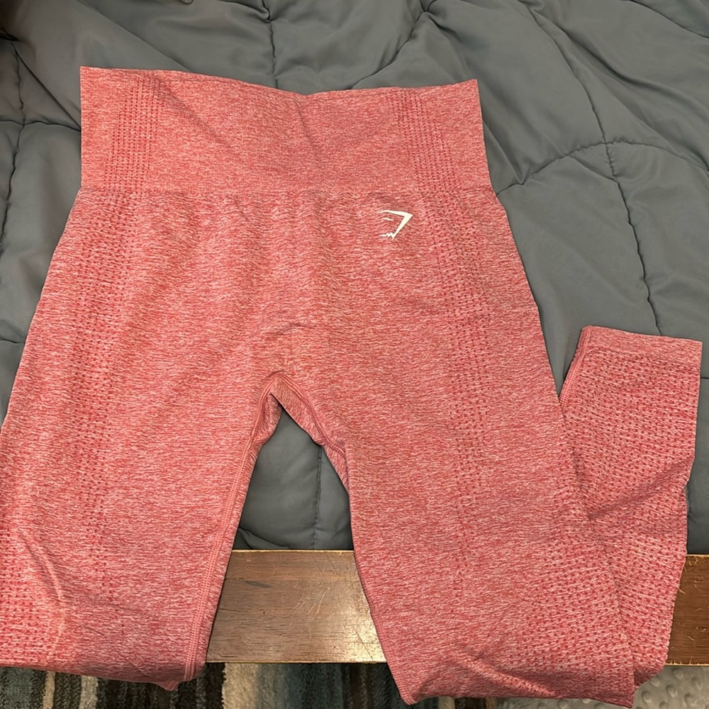 NWOT Pink Gymshark Leggings